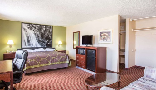 Suite, 1 King Bed, Non Smoking (Third Floor)