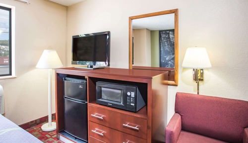 Room, 1 King Bed, Non Smoking