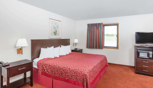 Suite, 1 King Bed, Non Smoking