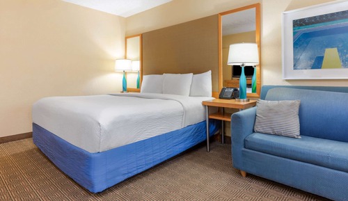 Room, 1 King Bed, Accessible, Non Smoking