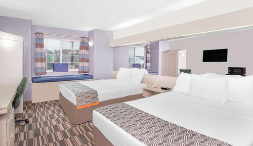 Room, 2 Queen Beds, Non Smoking (Non-Pet Friendly)