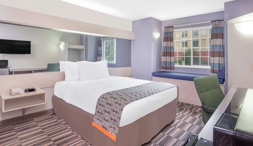 Room, 1 Queen Bed, Accessible, Non Smoking (Non-Pet Friendly)