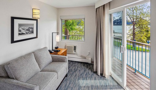 1 Queen, Ocean View