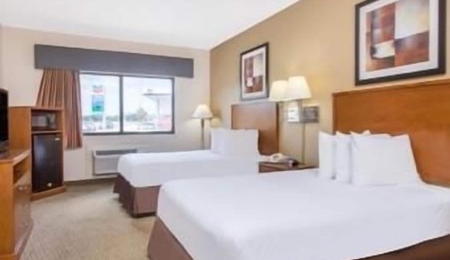 Room, 2 Queen Beds, Non Smoking