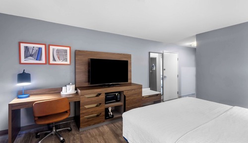 Room, Accessible