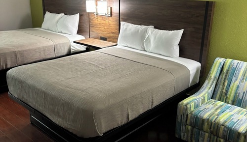 Room, 2 Queen Beds, Non Smoking