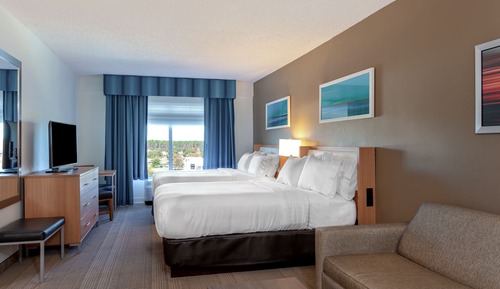 Standard Room, 2 Queen Beds, Lake View