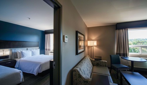 Suite, 2 Queen Beds, Non Smoking