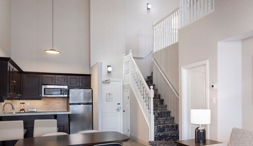 Grand Condo, 2 Bedrooms, Lake View (Balcony)
