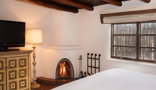 Suite, 1 Bedroom, Fireplace