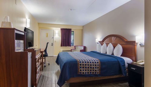Standard Room, 1 King Bed, Non Smoking