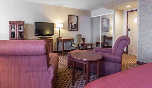 Suite, 1 King Bed, Non Smoking