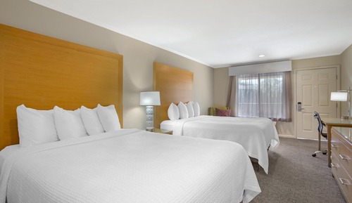 Standard Room, 2 Queen Beds, Non Smoking, Refrigerator & Microwave (Exterior Corridor)