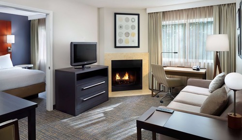 Suite, Multiple Beds, Balcony (Two Bedroom 2 Queens)