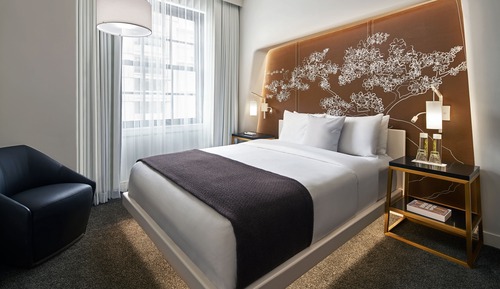Deluxe Room, 1 Queen Bed (City View Deluxe Queen)