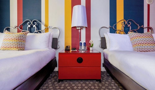 Deluxe Room, 2 Double Beds, Mobility Accessible (Roll-in Shower, Mobility)