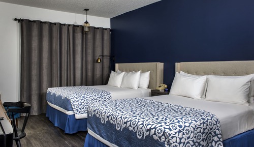 Queen Room, 2 Queen Beds, Accessible, Non Smoking
