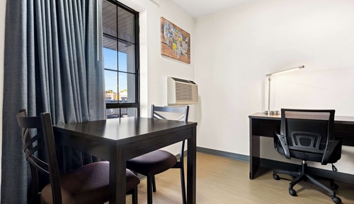 Room, 1 King Bed, Accessible, Non Smoking
