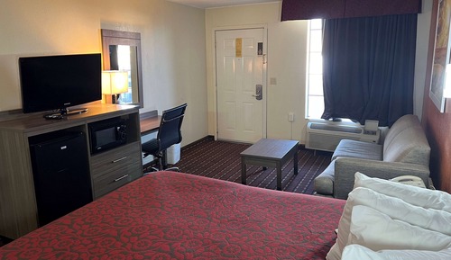 Standard Room, 1 King Bed