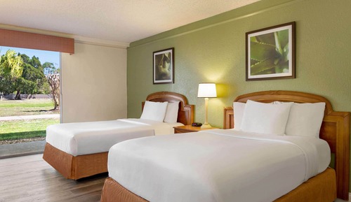Superior Room, 2 Double Beds, Non Smoking