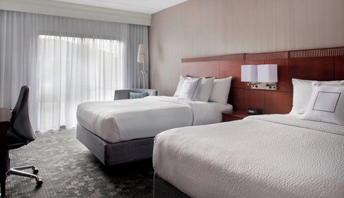 Room, 2 Queen Beds, Non Smoking