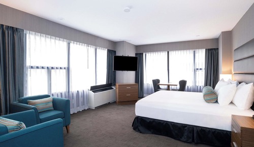Standard Room, 1 King Bed