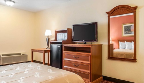 Standard Room, 2 Double Beds, Non Smoking