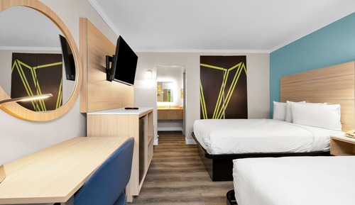 Standard Room, 2 Double Beds, Non Smoking, Refrigerator & Microwave