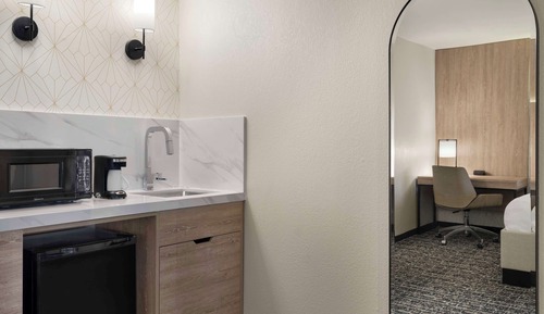 Room, 2 Double Beds (High floor)