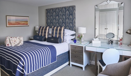 Family Room (Inland)