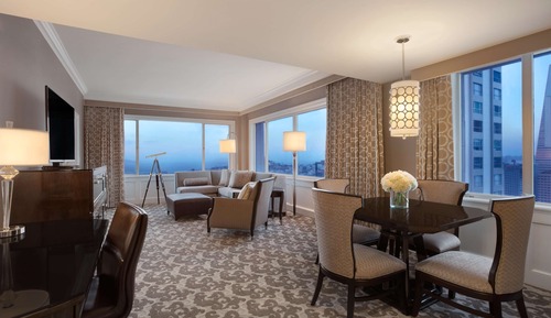 Signature Suite, 1 King Bed with Sofa bed, Bay View