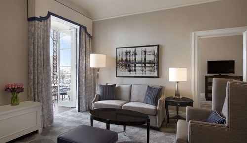 Suite, 1 Queen Bed with Sofa bed, Balcony (One Bedroom)