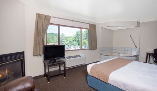 Suite, Multiple Beds, Non Smoking (Two-Bedroom)