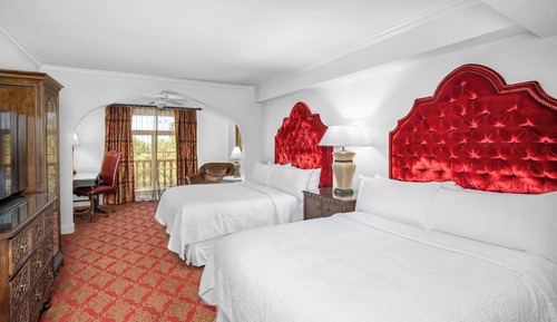 Premium Room, 2 Queen Beds (Mobility/Hearing Access, Roll-In Shwr)