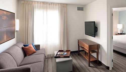 One Bedroom King Suite