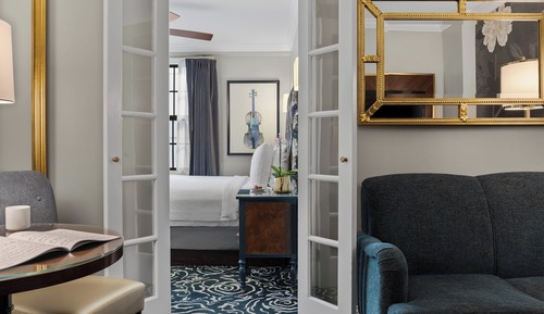 Junior Suite, 1 Queen Bed