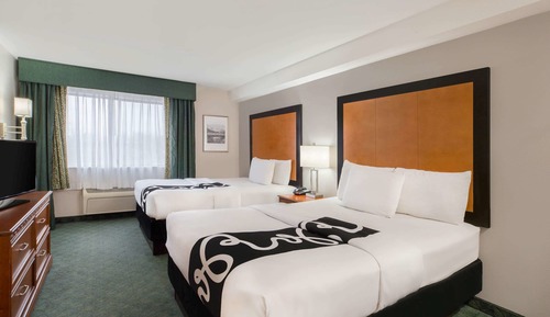 Room, 2 Queen Beds, Non Smoking