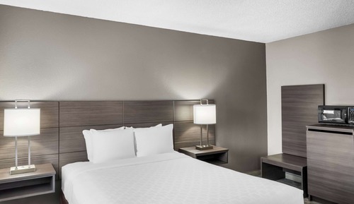 Standard Room, Multiple Beds, Non Smoking