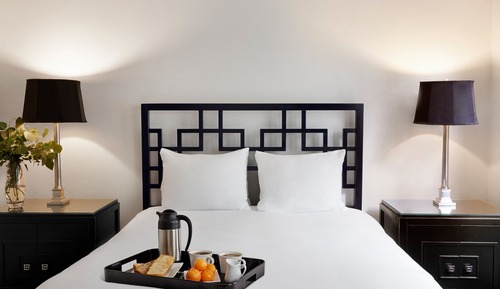 Deluxe Room, 1 Queen Bed, Accessible