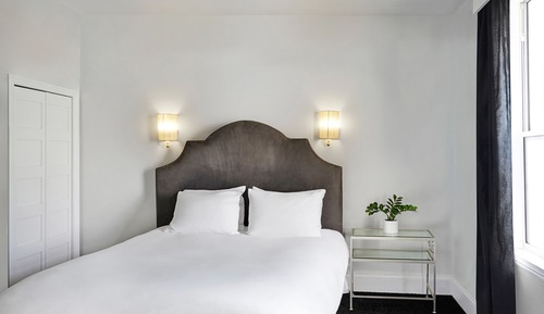 Economy Room, 1 Queen Bed