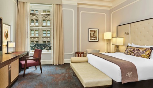 Deluxe Room, 1 King Bed, Non Smoking