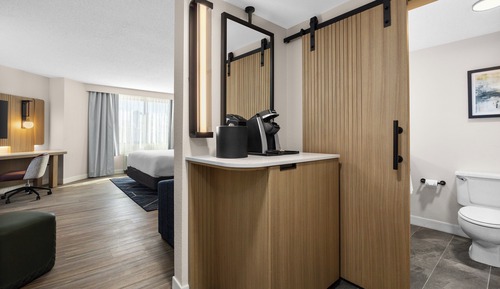Premium Room, 1 King Bed