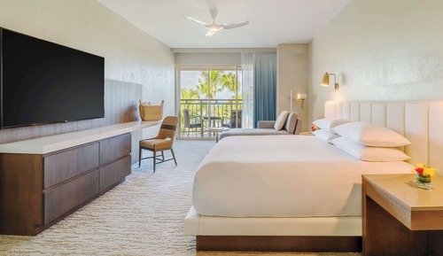 Suite, 1 King Bed, Balcony, Resort View (Cayena, High Floor)