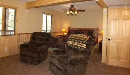 Lodge 6, Jetted Tub
