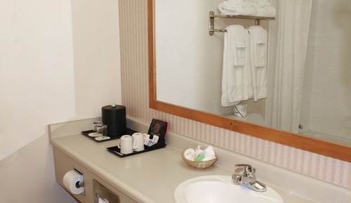 Grand Suite, 1 King Bed, Non Smoking, Kitchen (Coast Premium King Suite)