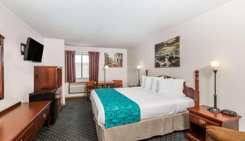 Room, 1 King Bed, Accessible, Non Smoking