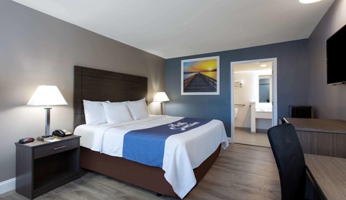 Room, 1 King Bed, Accessible, Non Smoking