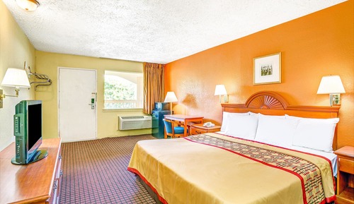 K11 Standard Room, 1 King Bed, Smoking