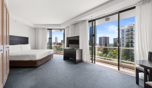 Standard Room, 1 King Bed