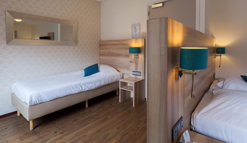 Standard Triple Room, 3 Twin Beds, Non Smoking